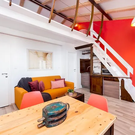 Apartment Loreto Lya Sea View