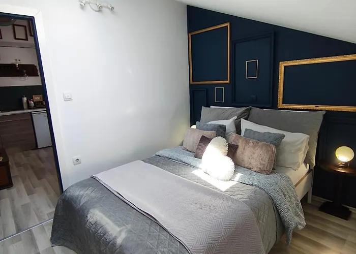 Loreto Lya Sea View * Ρόβινι