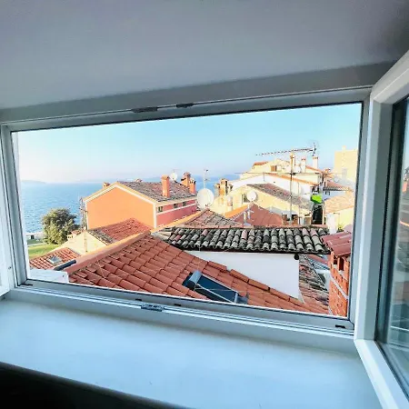 Loreto Lya Sea View Appartamento Rovigno