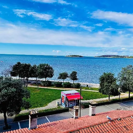 Loreto Lya Sea View Apartman Rovinj