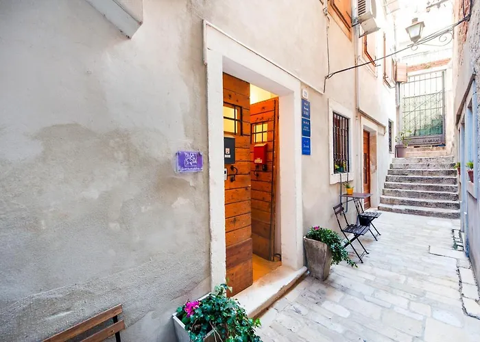 Loreto Lya Sea View 아파트